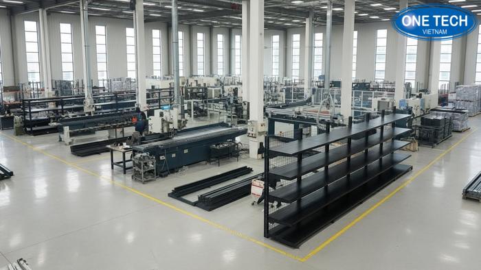 Nhà máy sản xuất giá kệ quy mô lớn của OneTech Group