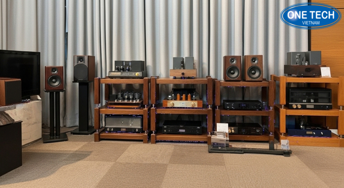 Top mẫu kệ trưng bày loa và amply Bộ sưu tập mẫu kệ trưng bày loa và amply đa dạng kiểu dáng