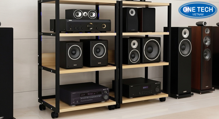 Kệ trưng bày loa kết hợp vật liệu Kệ kết hợp gỗ thép kính cho không gian trưng bày âm thanh