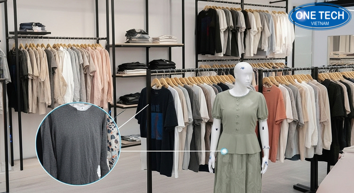 Kệ treo quần áo shop thời trang theo chất liệu Kệ treo quần áo bằng inox, sắt sơn tĩnh điện và MDF cho shop thời trang