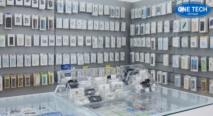 Bố trí kệ trưng bày phụ kiện điện thoại cho cửa hàng nhỏ Sơ đồ bố trí kệ mica và kệ treo móc cho cửa hàng phụ kiện nhỏ