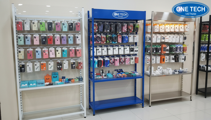 So sánh vật liệu kệ trưng bày phụ kiện điện thoại So sánh vật liệu mica sắt sơn tĩnh điện inox cho kệ trưng bày